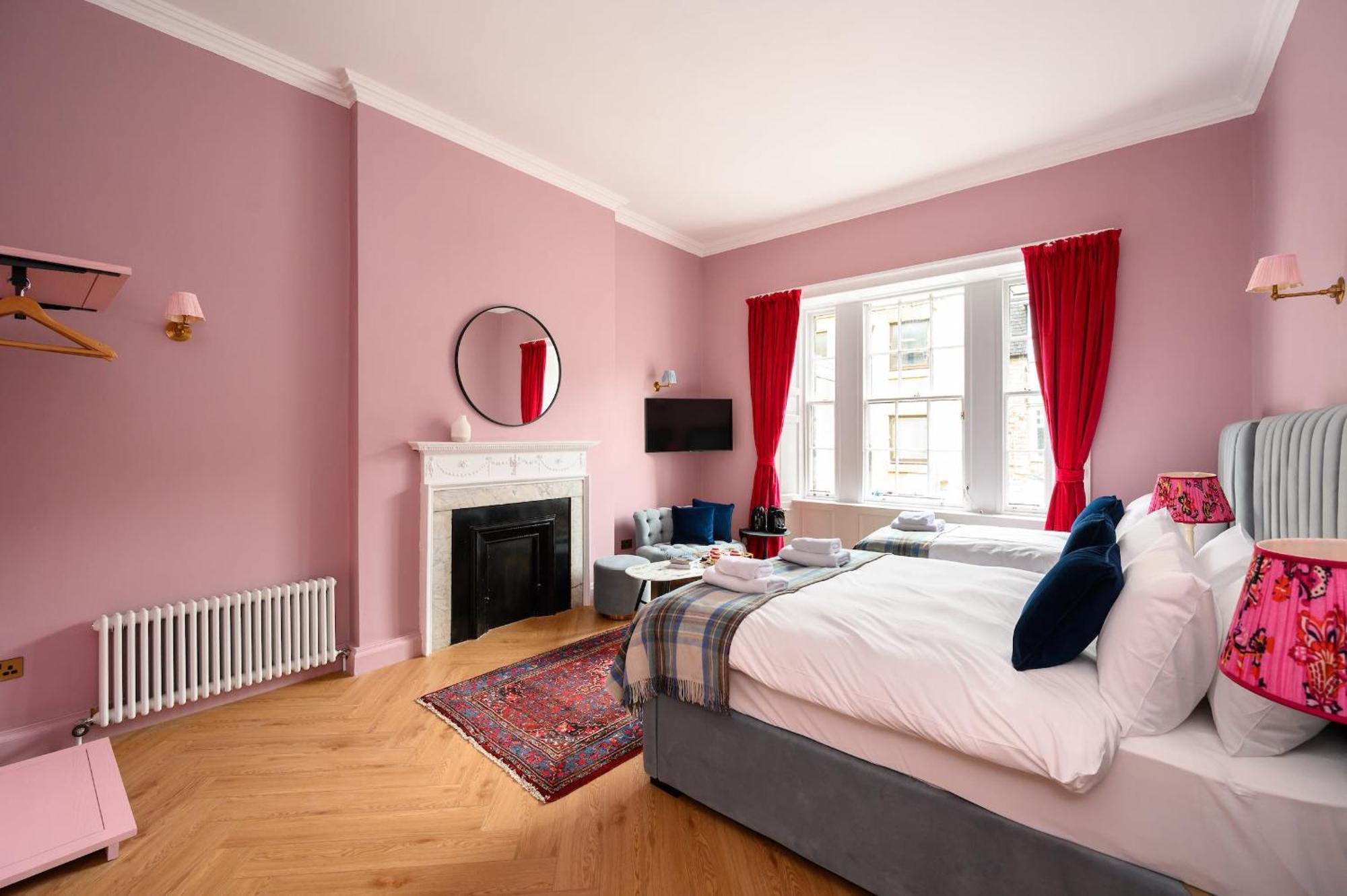 אדינבורו Queen Charlotte Guesthouse מראה חיצוני תמונה
