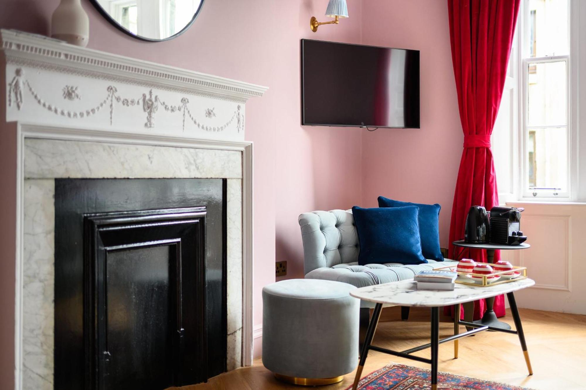 אדינבורו Queen Charlotte Guesthouse מראה חיצוני תמונה