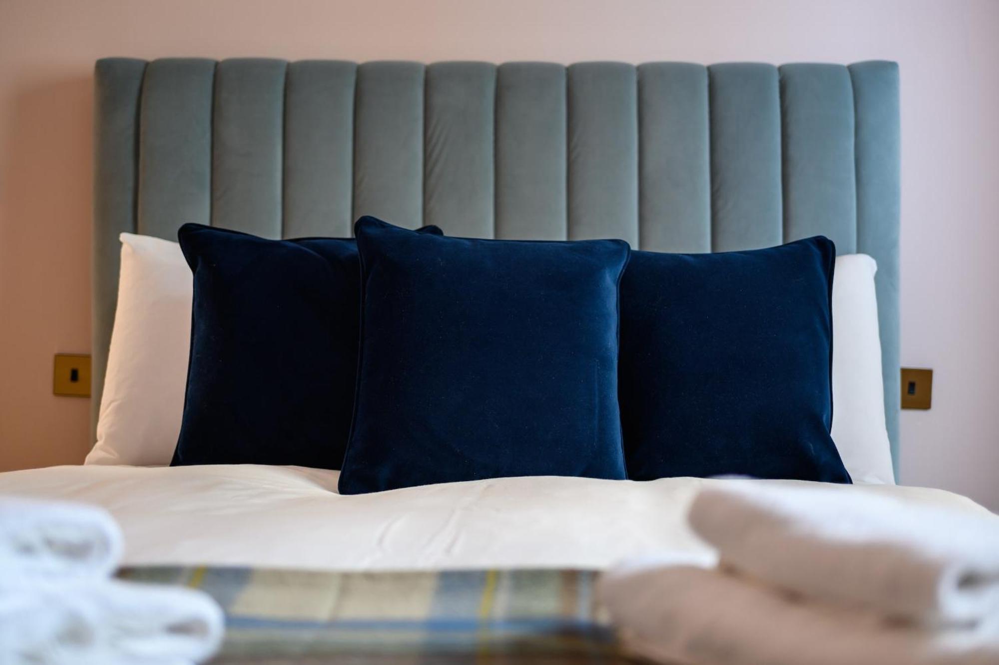 אדינבורו Queen Charlotte Guesthouse מראה חיצוני תמונה